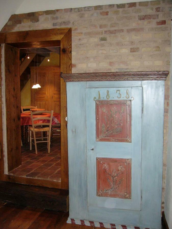 Gites Les Petits Tisserands Epfig Exterior photo